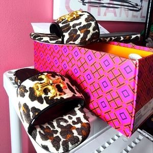 Tory Burch Eleanor slides brand new never worn